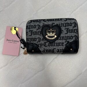 Juicy Couture Black Beige Her Majesty Medium Zip-Around Wallet